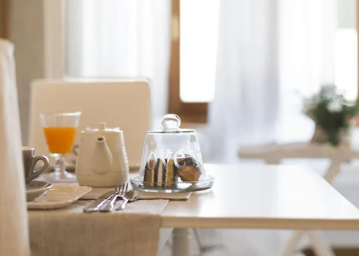 Laguna724 Bed & Breakfast